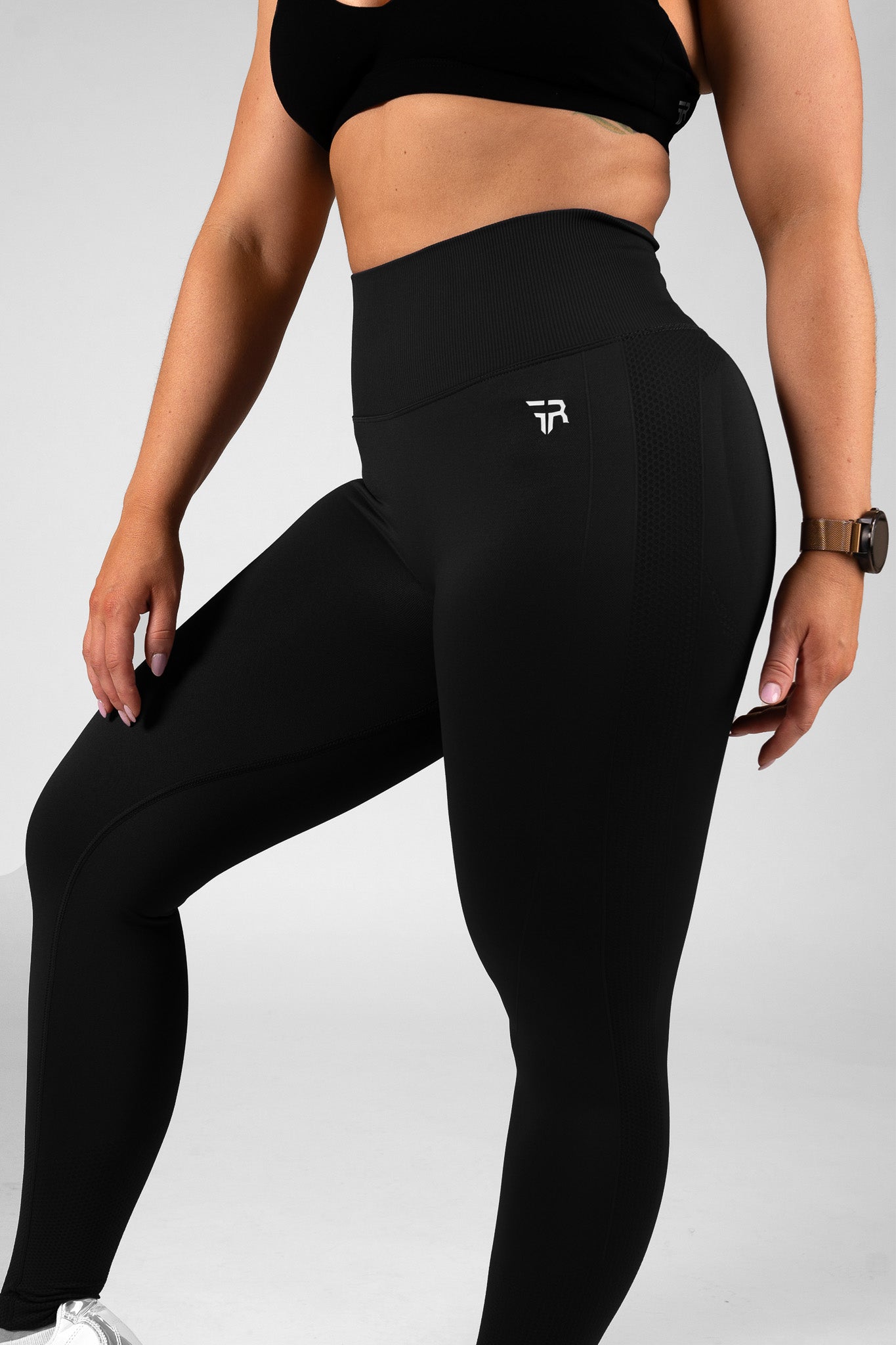 Black Perform High Waisted Leggings