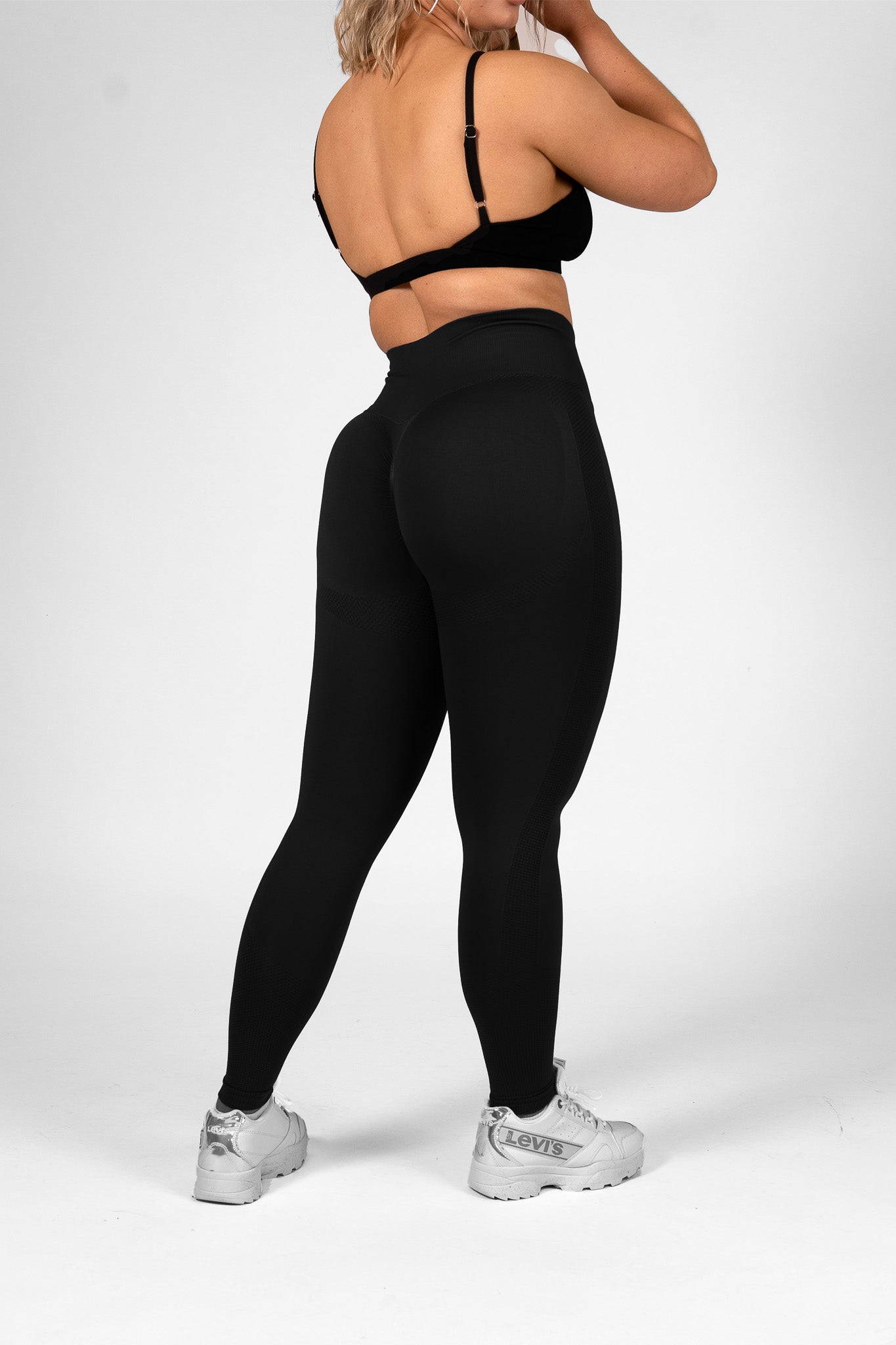 Black Perform High Waisted Leggings