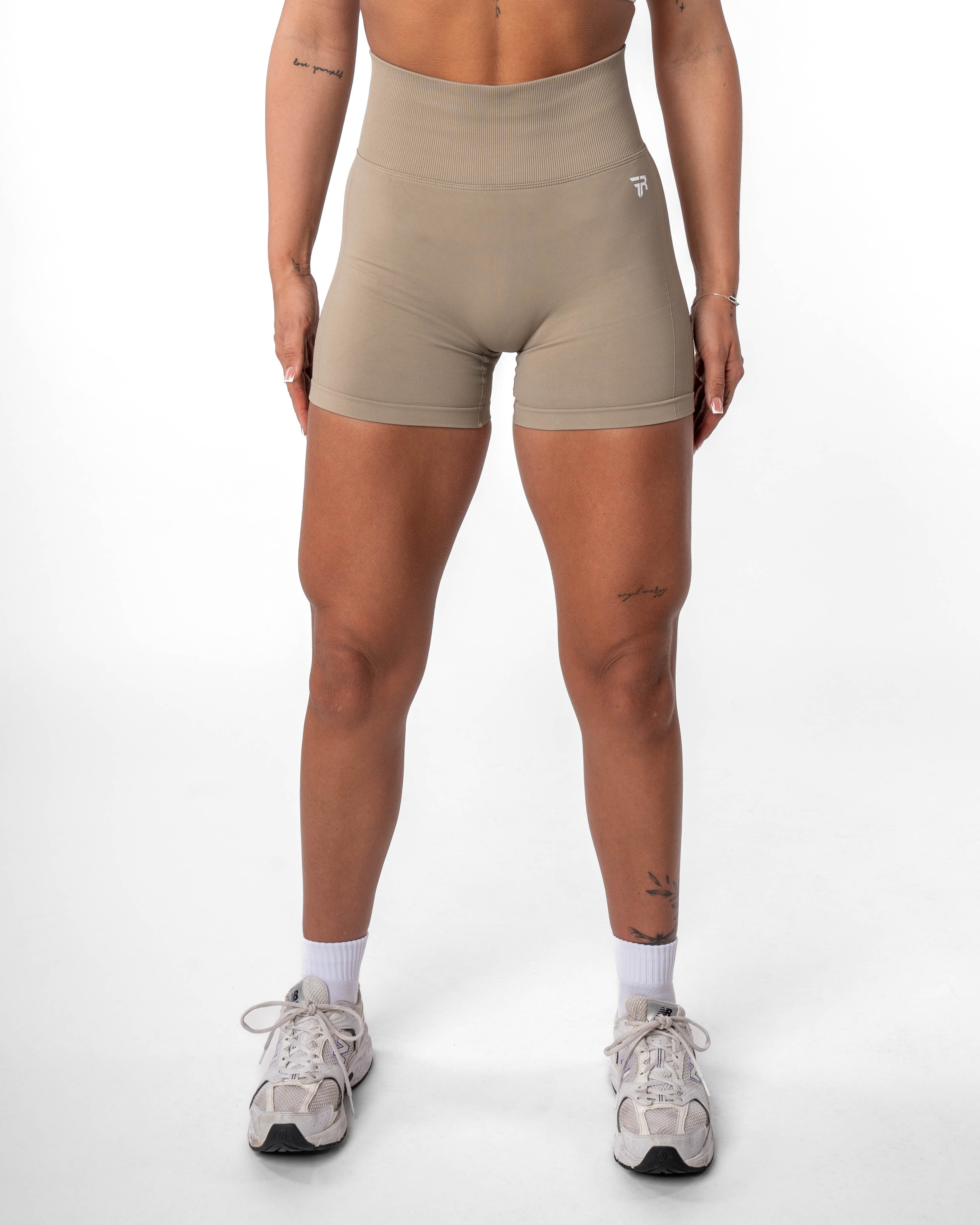 <strong>Stone Performance Shorts</strong>